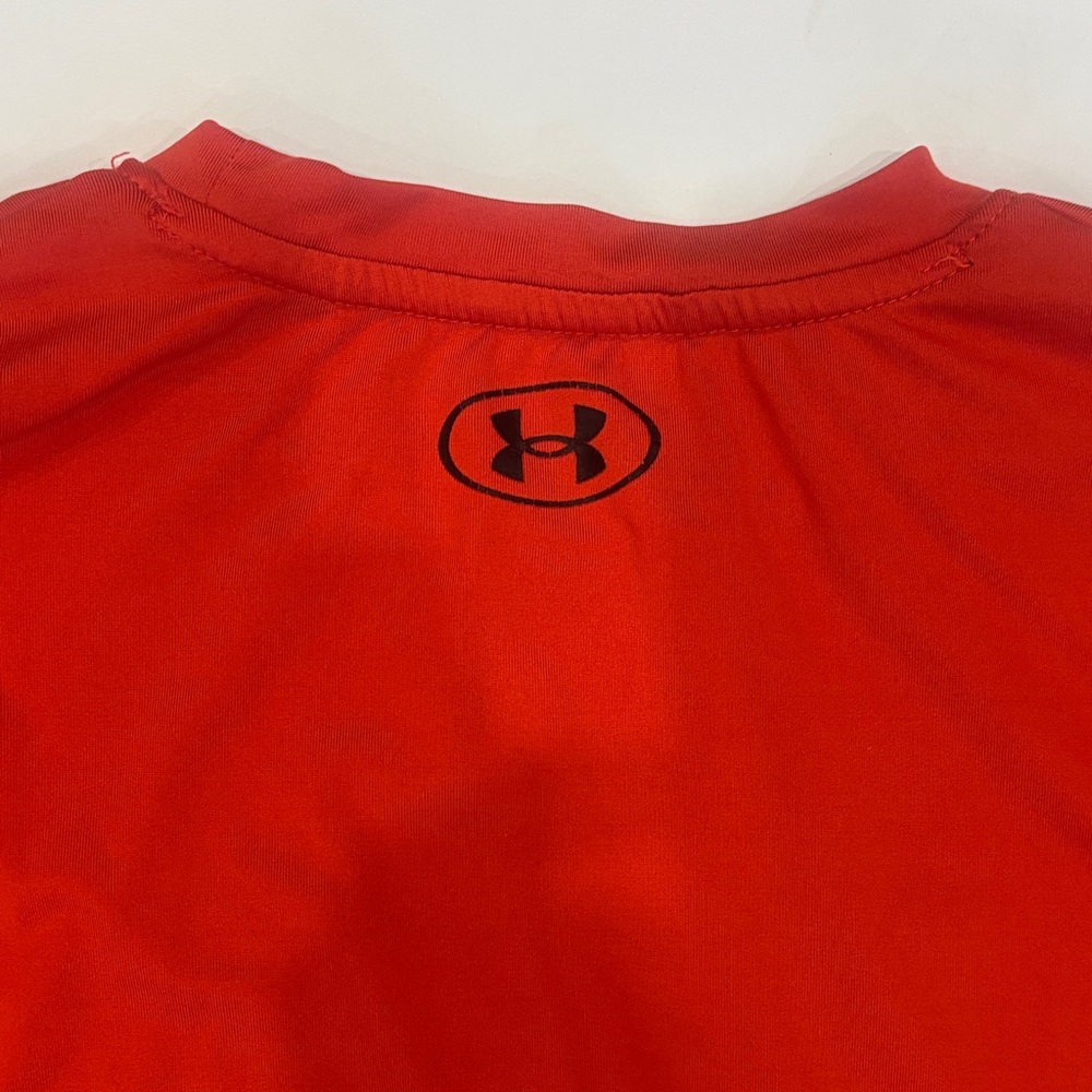Under Armour Kids Red Rashguard - Picture 5 of 10